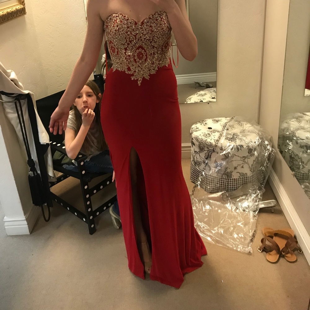 PROM DRESS! - Picture 2 of 3